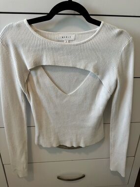 MARBLE Cream Ribbed Long-Sleeve Top with Front Cutout